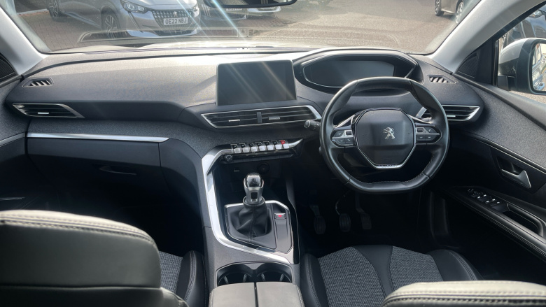 Peugeot 3008 1.2 PureTech Allure 5dr Petrol Estate